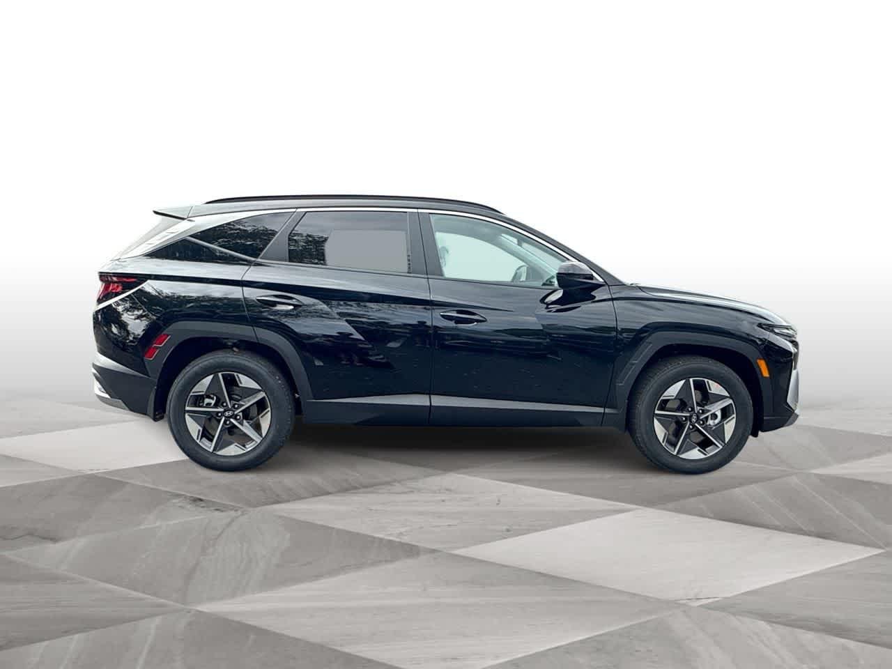 New 2026 Phantom Black Hyundai SEL FWD image 38