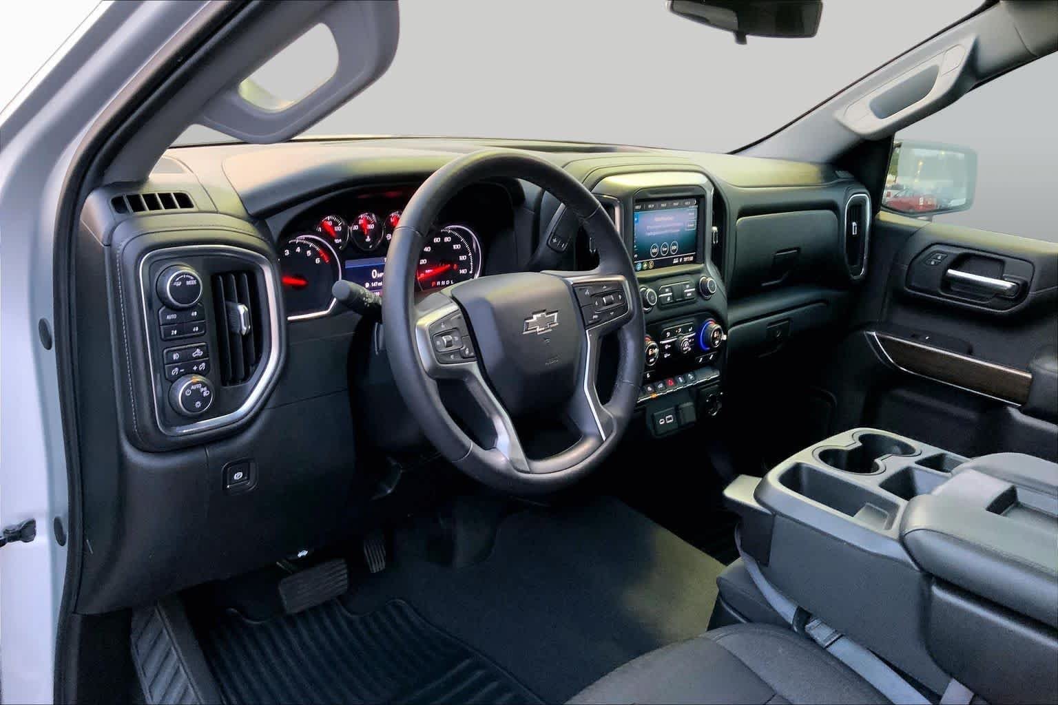 Used 2020 Silver Ice Metallic Chevrolet RST image 15