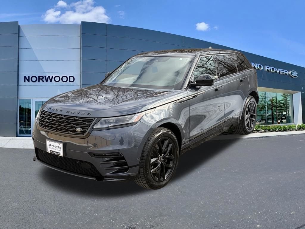 2026 Land Rover Range Rover Velar Dynamic SE