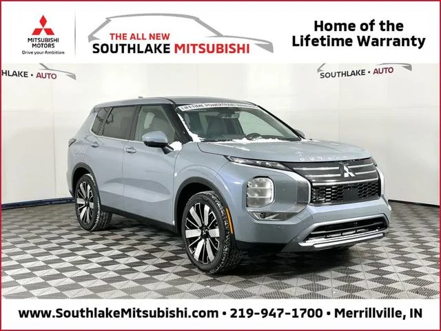 2026 Mitsubishi Outlander SE FWD's photo