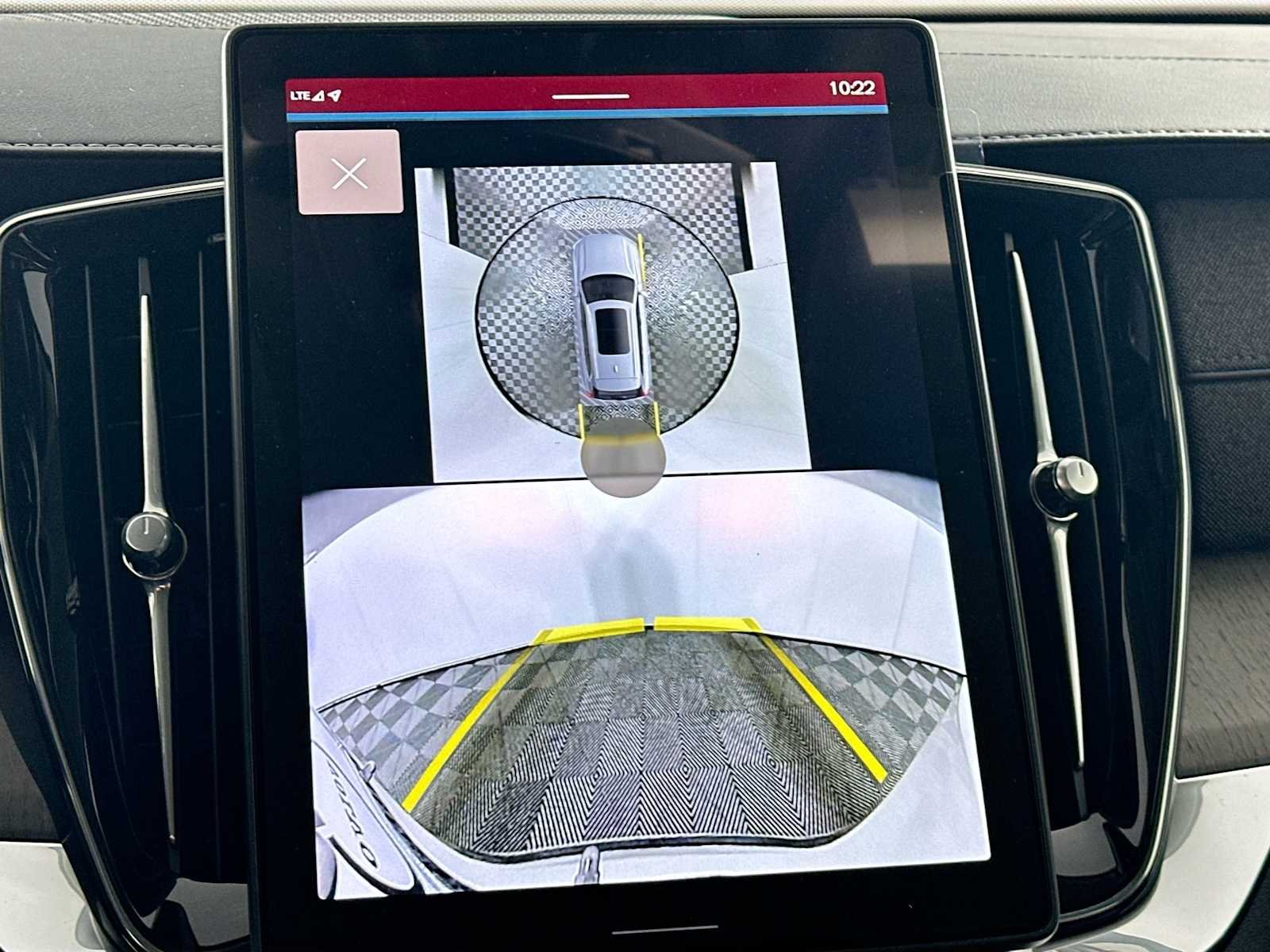 2025 Volvo XC90 Ultra - Photo 14