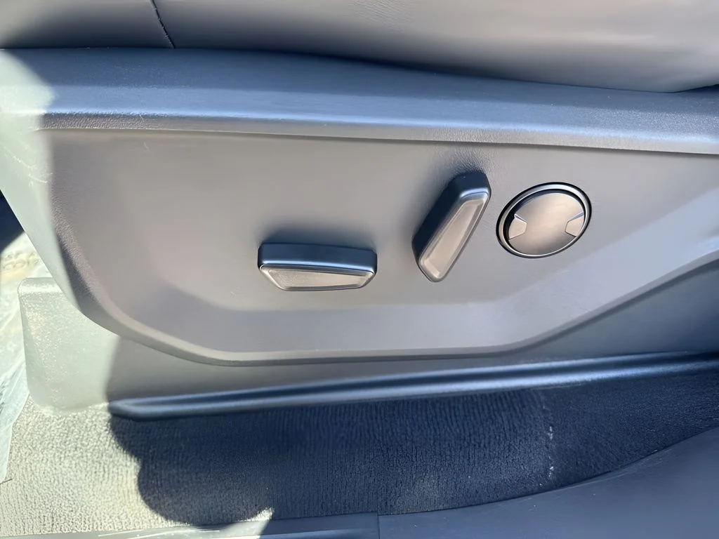 Used 2025 Silver Ford Active image 10