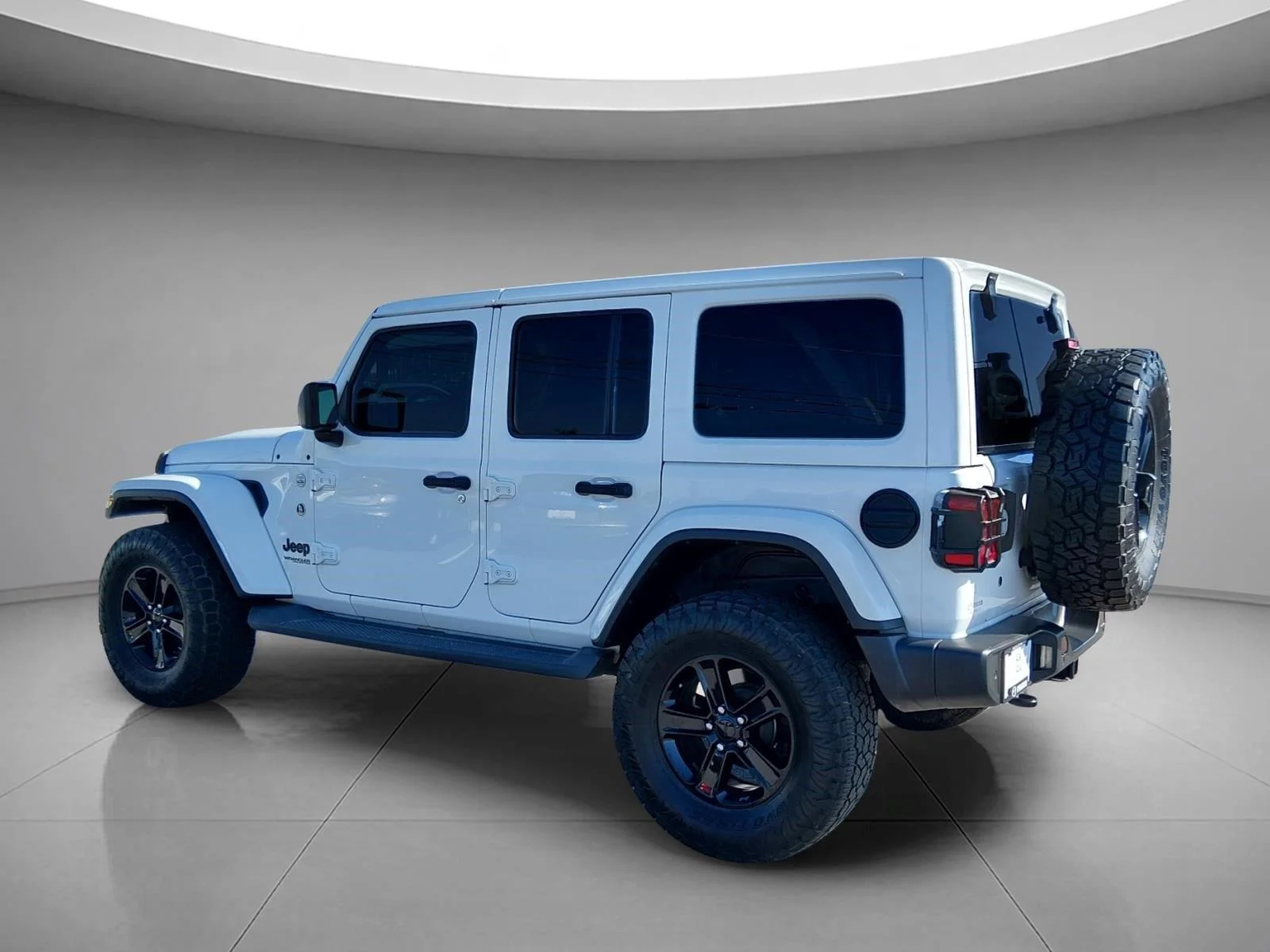 Used 2020 Bright White Clearcoat Jeep Sahara Altitude image 3