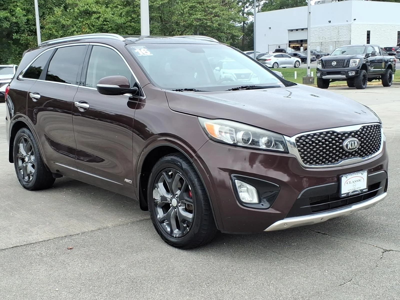 Used 2016 Dark Cherry Kia SX image 5