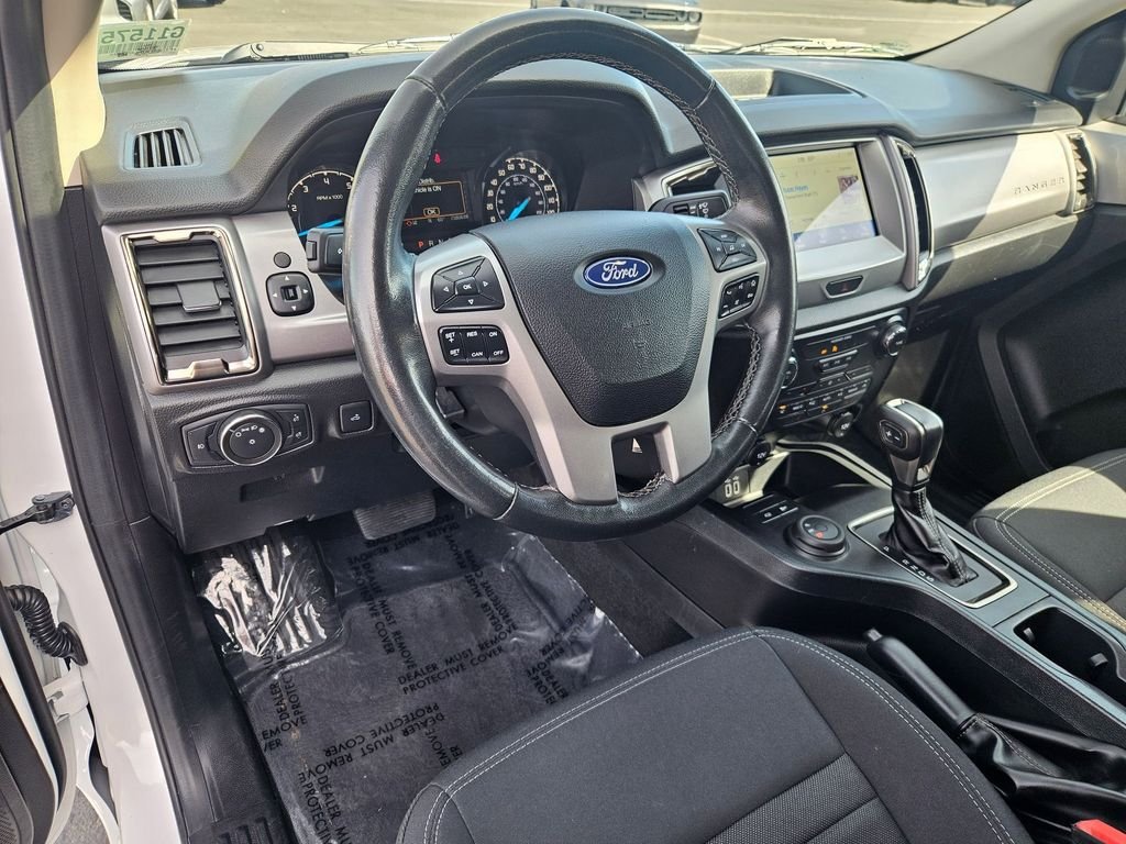 Used 2022 Oxford White Ford XLT image 13