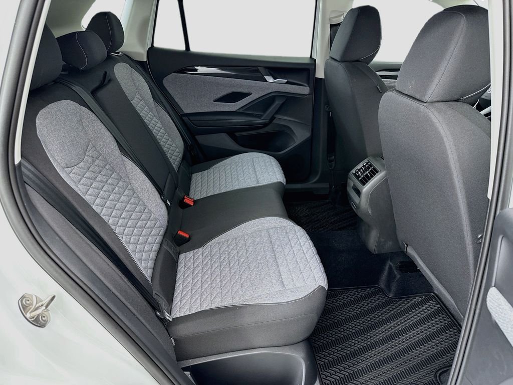 New 2026 Pure White Volkswagen S image 20