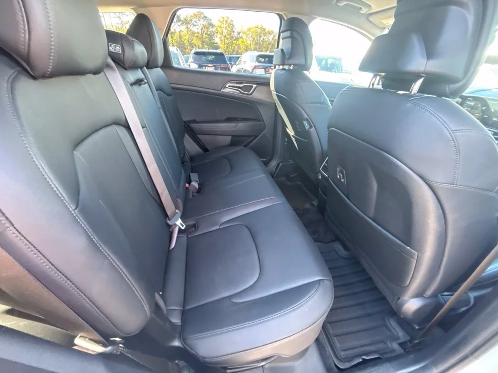 Used 2026 White Kia EX image 22