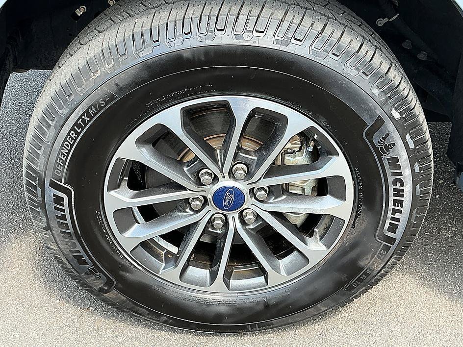 Used 2020 Gray Metallic Ford XLT image 8