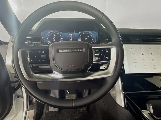 New 2026 Fuji White Land Rover SE image 12