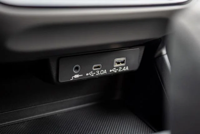 New 2026 Crystal White Pearl Subaru Premium image 37