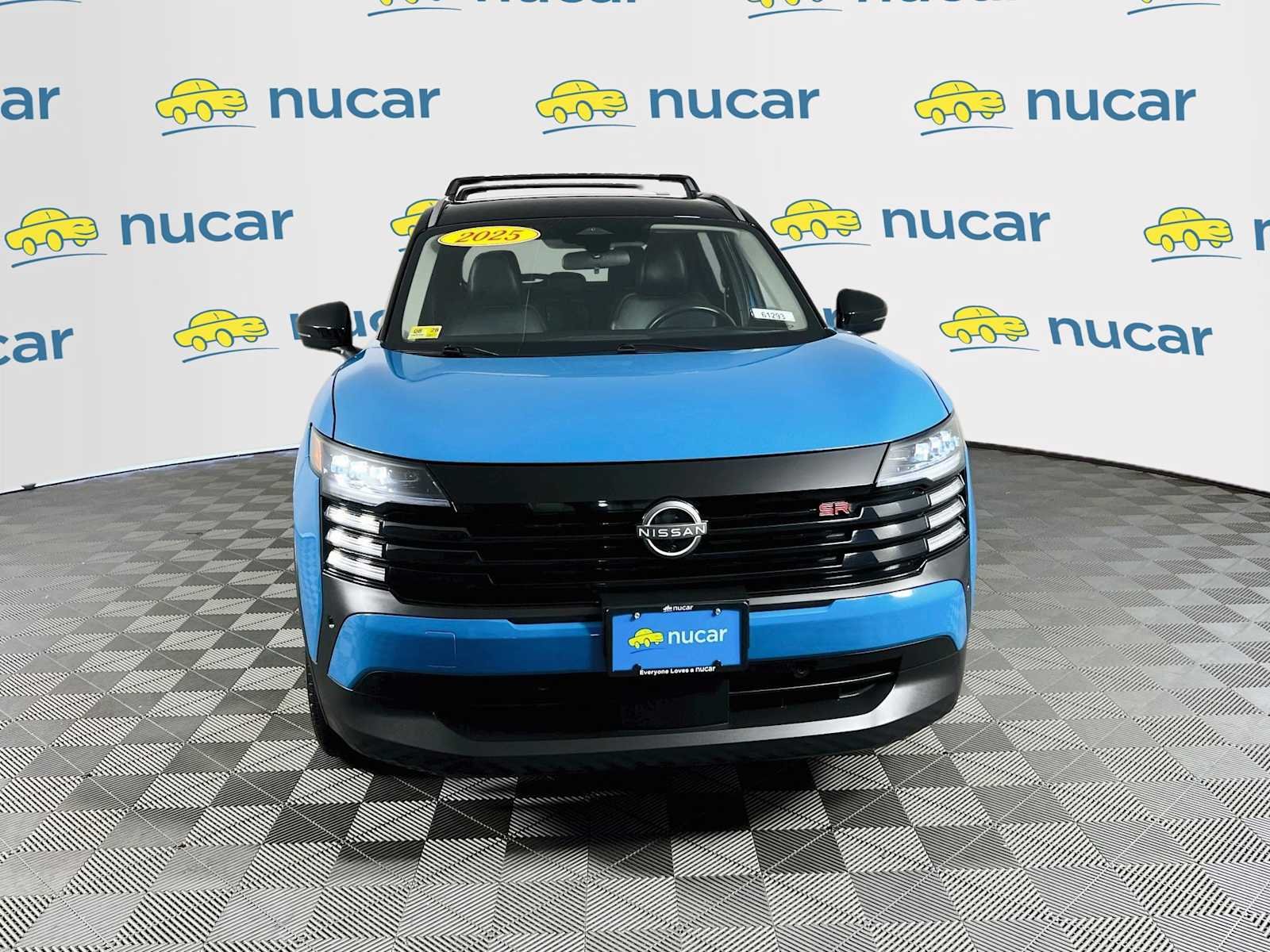 Used 2025 Arctic Ice Blue Metallic/Super Black Nissan SR image 2
