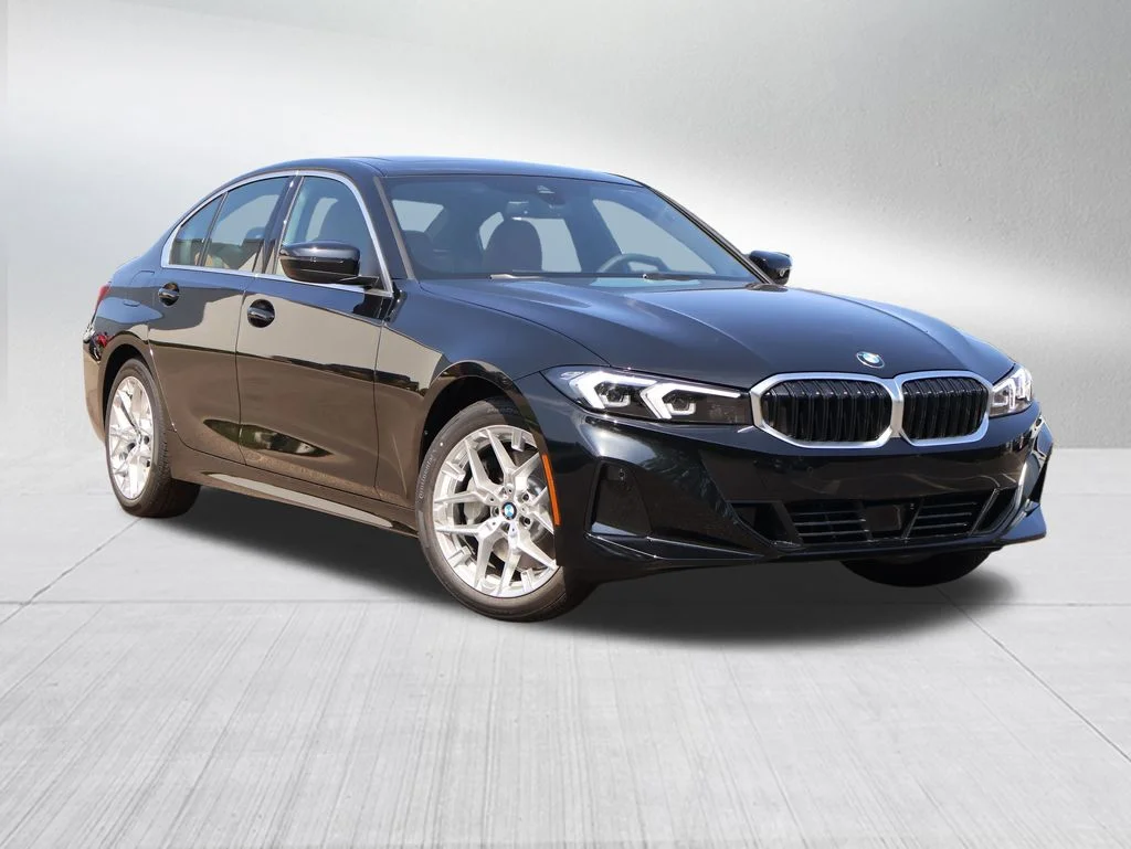2025 BMW 3 Series 330i xDrive Sedan's photo