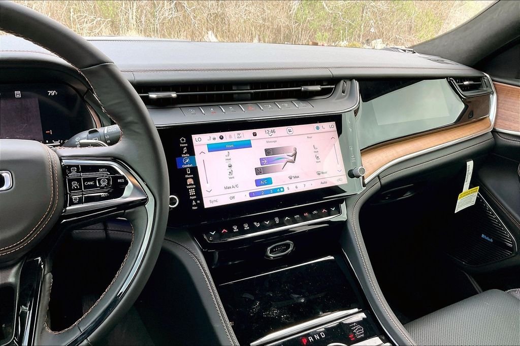 New 2026 Jeep Grand Cherokee L Summit 4D Sport Utility