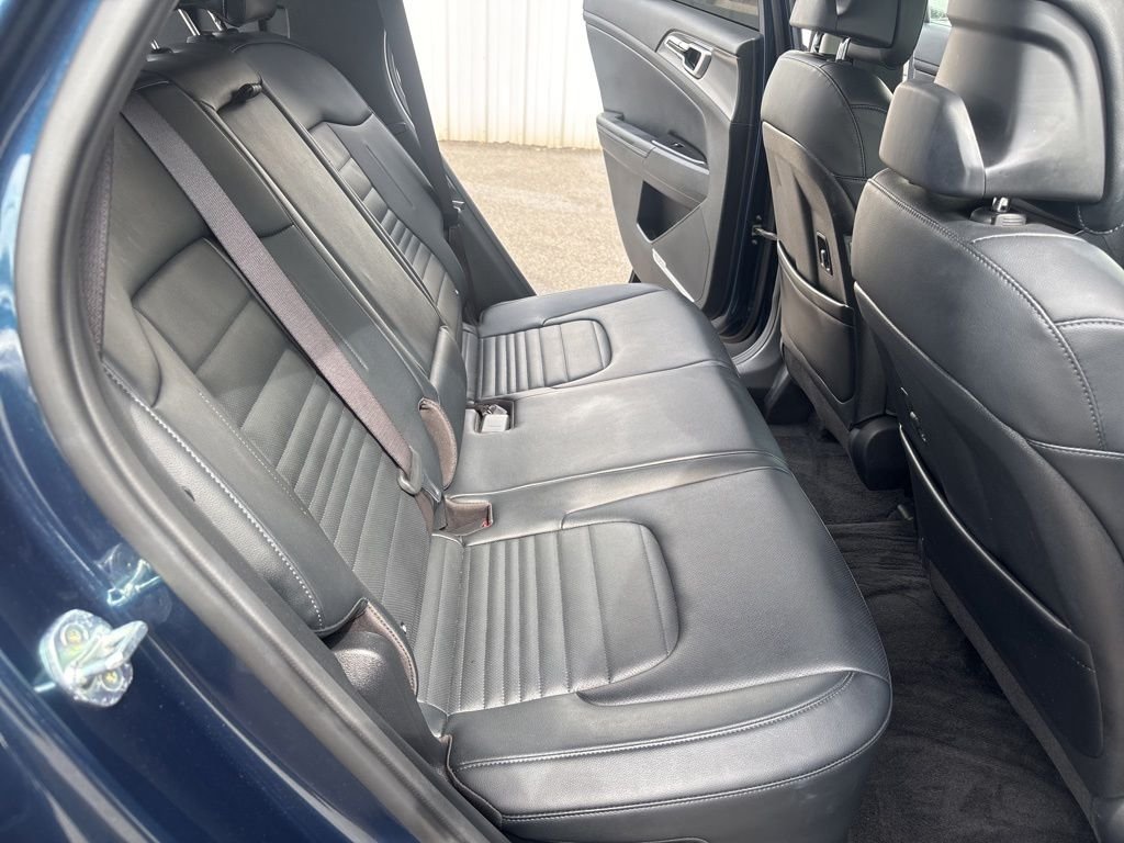 Used 2023 Blue Kia SX-Prestige image 18