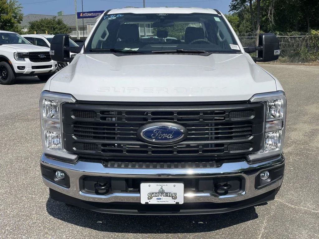 New 2026 Oxford White Ford XL image 8