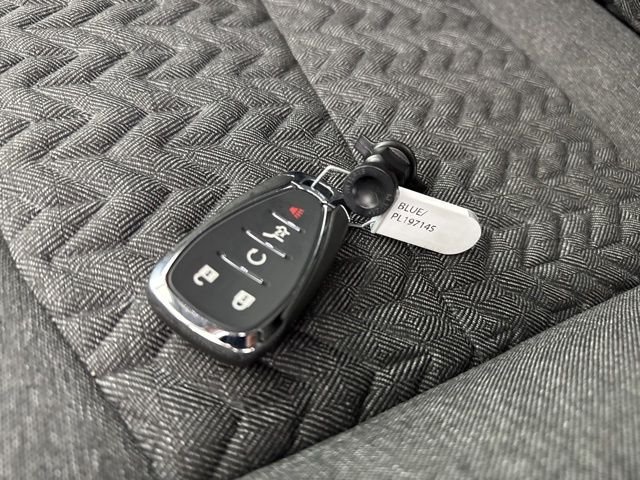 Used 2023 Blue Chevrolet LT image 27