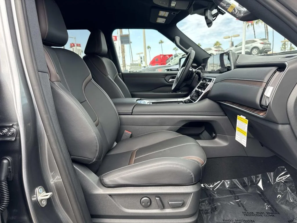 New 2026 GUN MET Nissan SL image 34