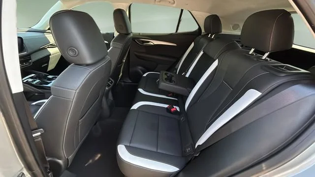 Used 2025 Moonstone Gray Metallic Buick Sport Touring image 19