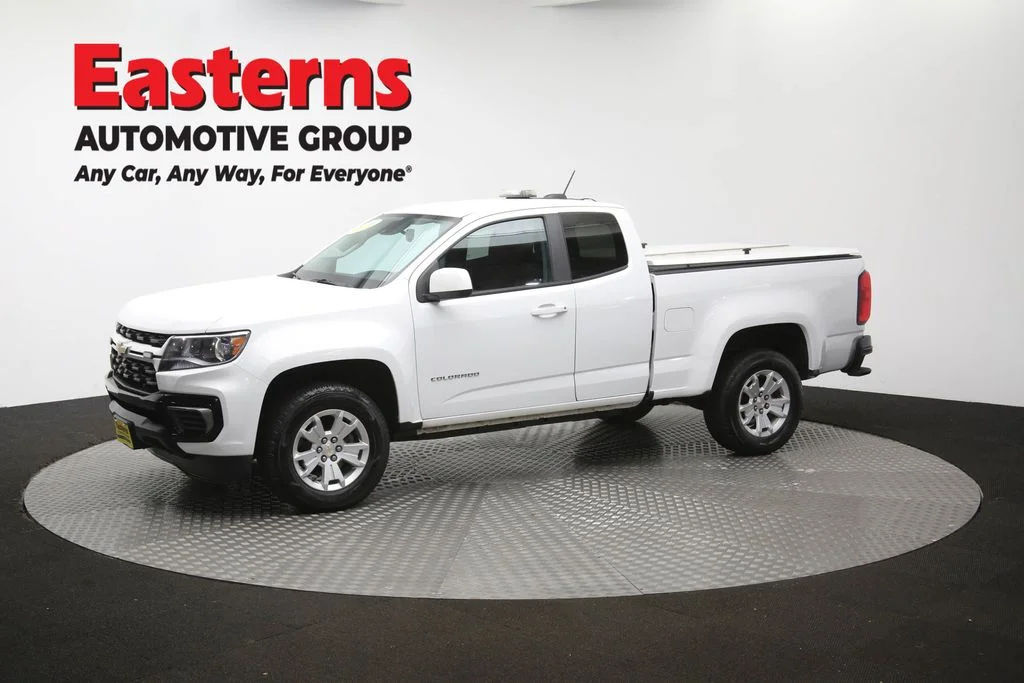 Used 2022 White Chevrolet LT image 57