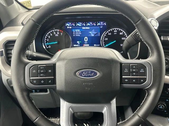 Used 2023 Gray Ford XLT image 16