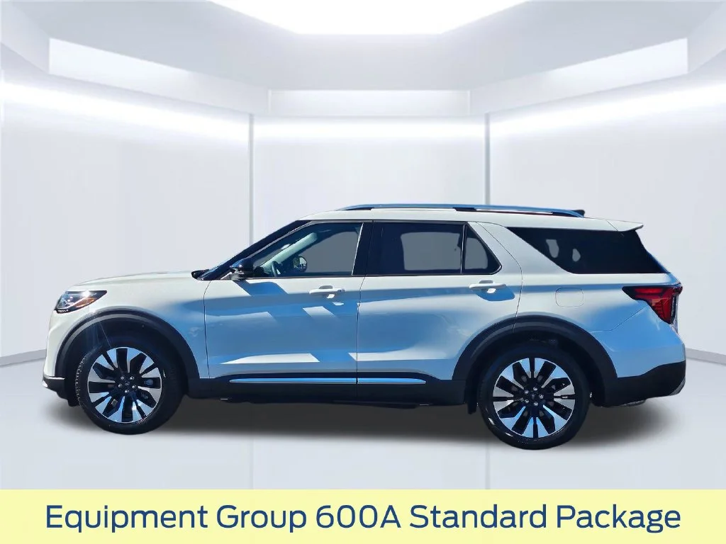 New 2027 White Ford Platinum image 21