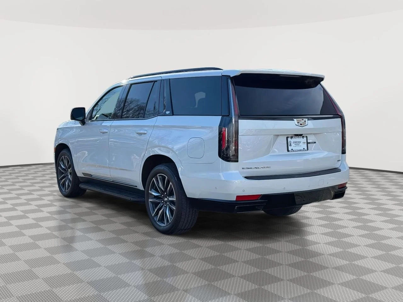 Used 2023 Crystal White Tricoat Cadillac 4WD Sport Platinum image 5