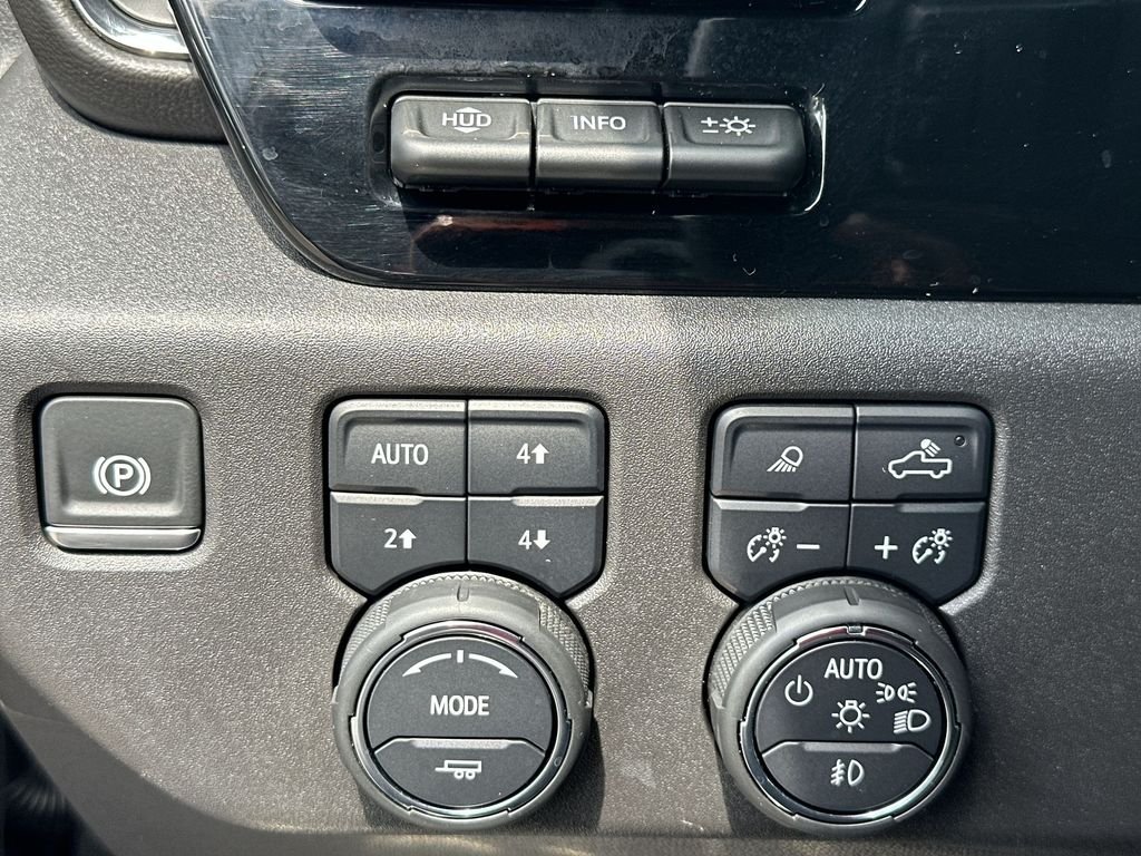 Used 2024 Black Chevrolet ZR2 image 25