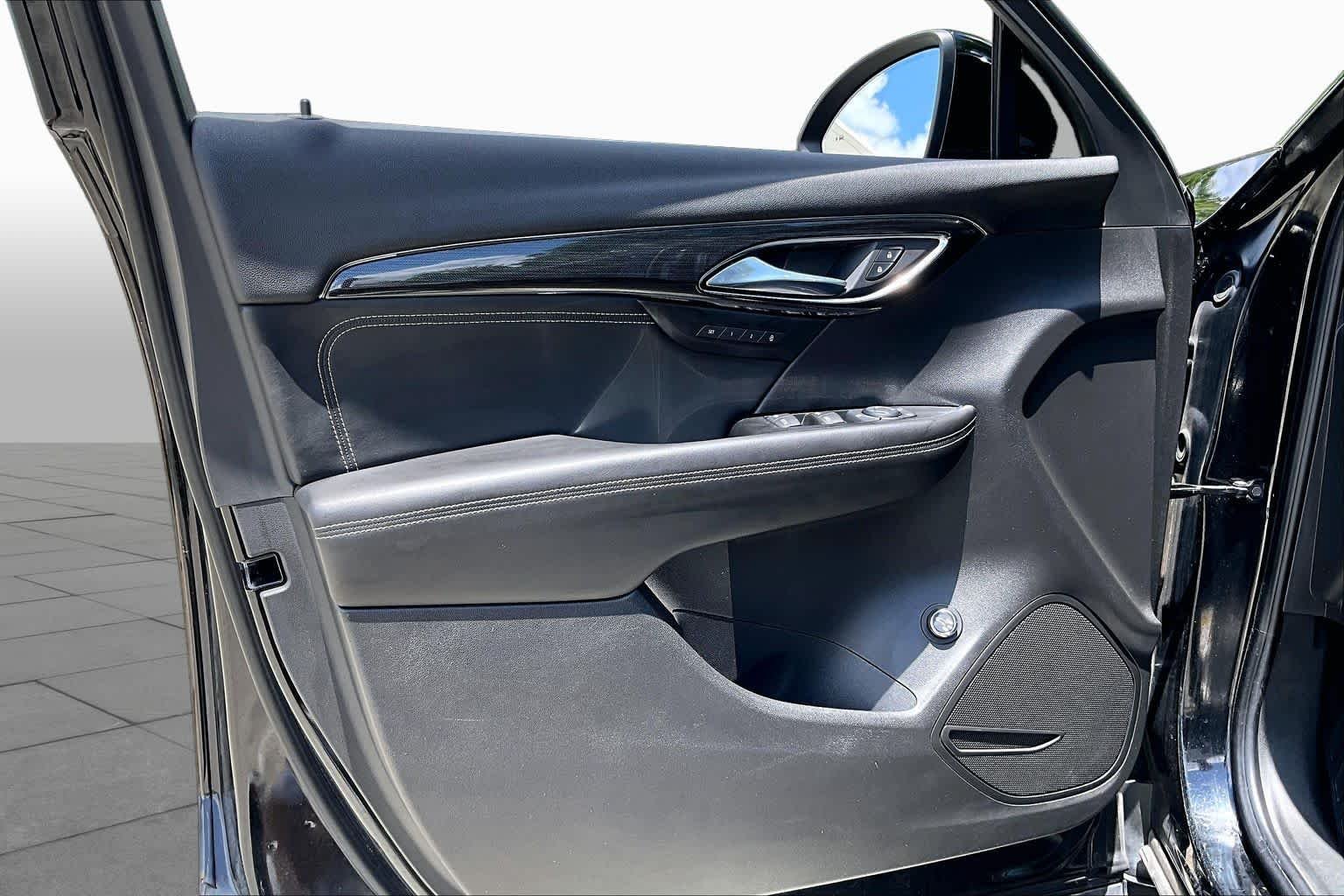 Used 2022 Ebony Twilight Metallic Buick Essence image 20