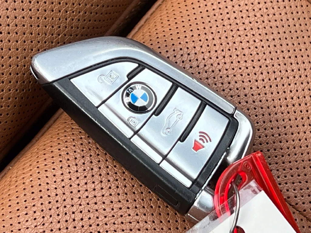 Used 2017 Black BMW 740i xDrive image 19