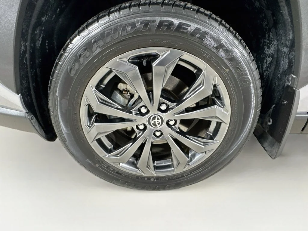 Used 2023 Silver Toyota XLE Premium image 41