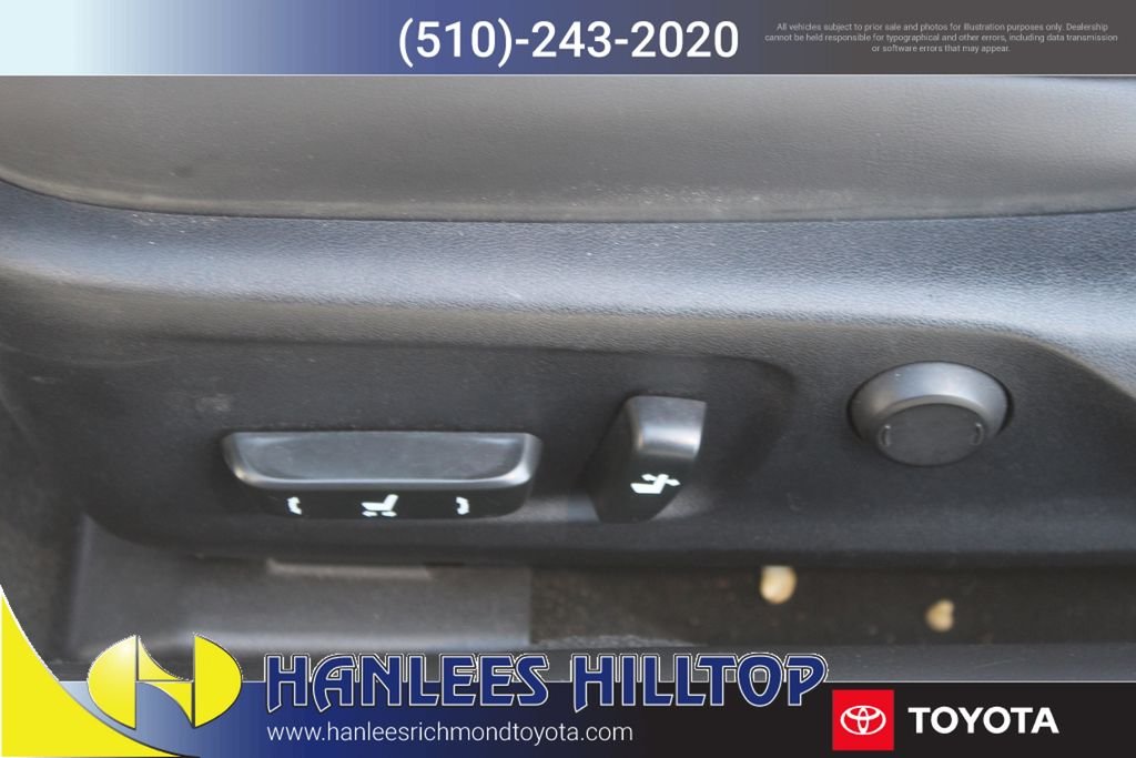 Used 2015  Lexus 350 image 13