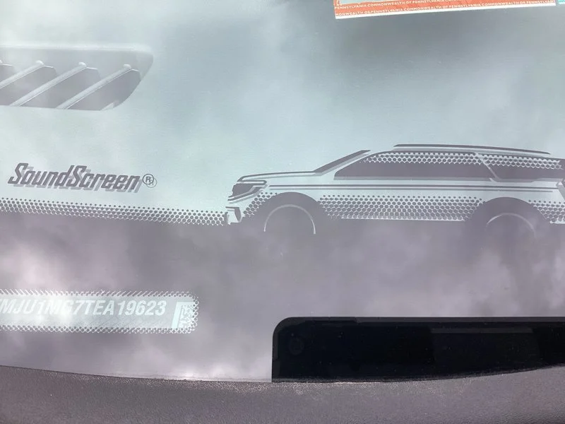 New 2026 Glacier Gray Metallic Tri-Coat Ford Platinum® image 11