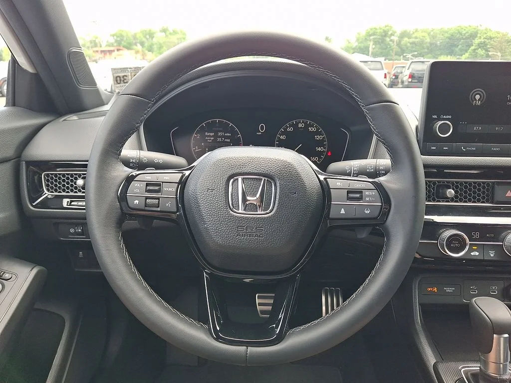 2026 Honda Civic Hatchback Sport - Photo 18