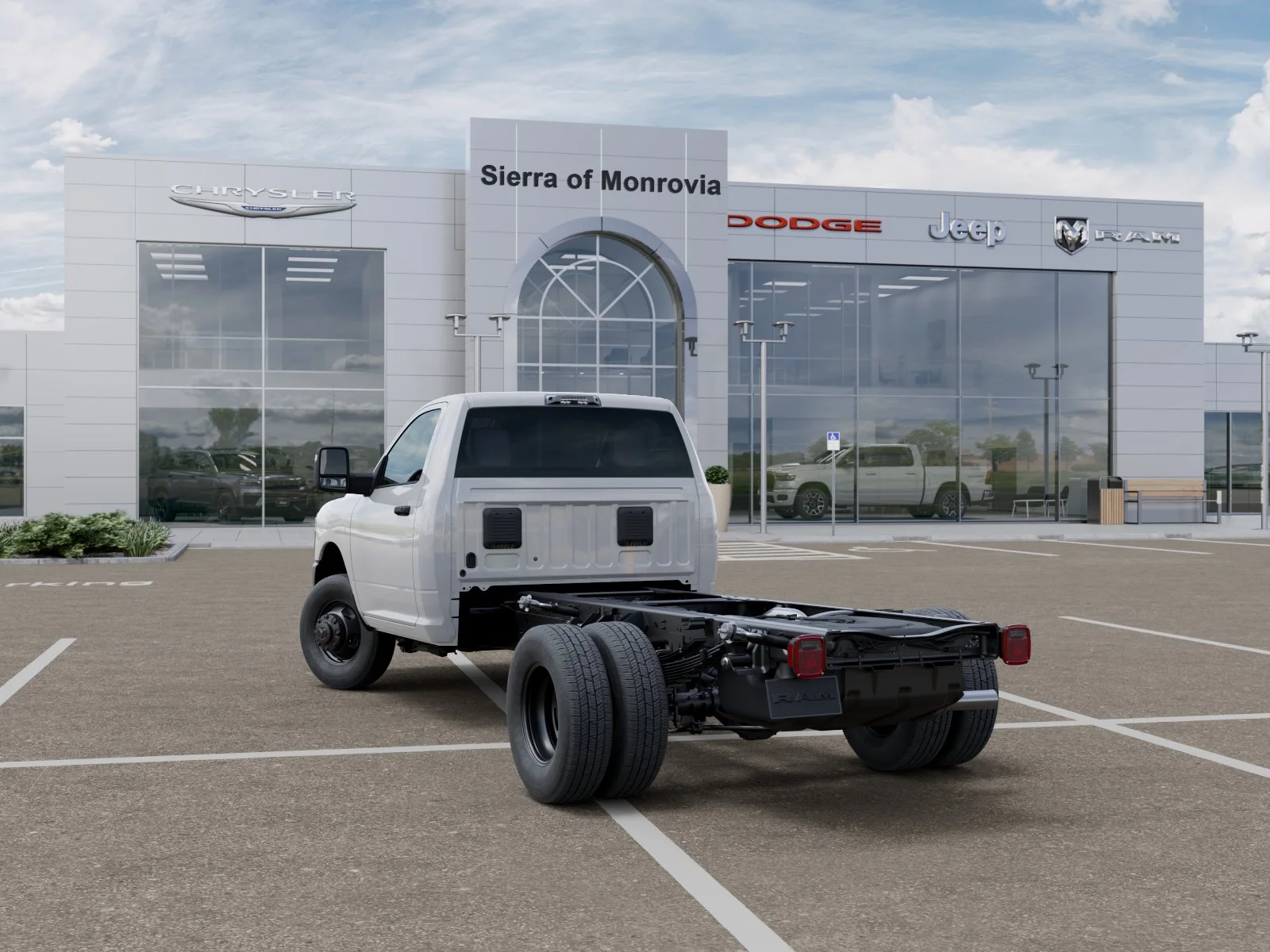 New 2026 Bright White Clear-Coat Exterior Paint RAM Tradesman image 29