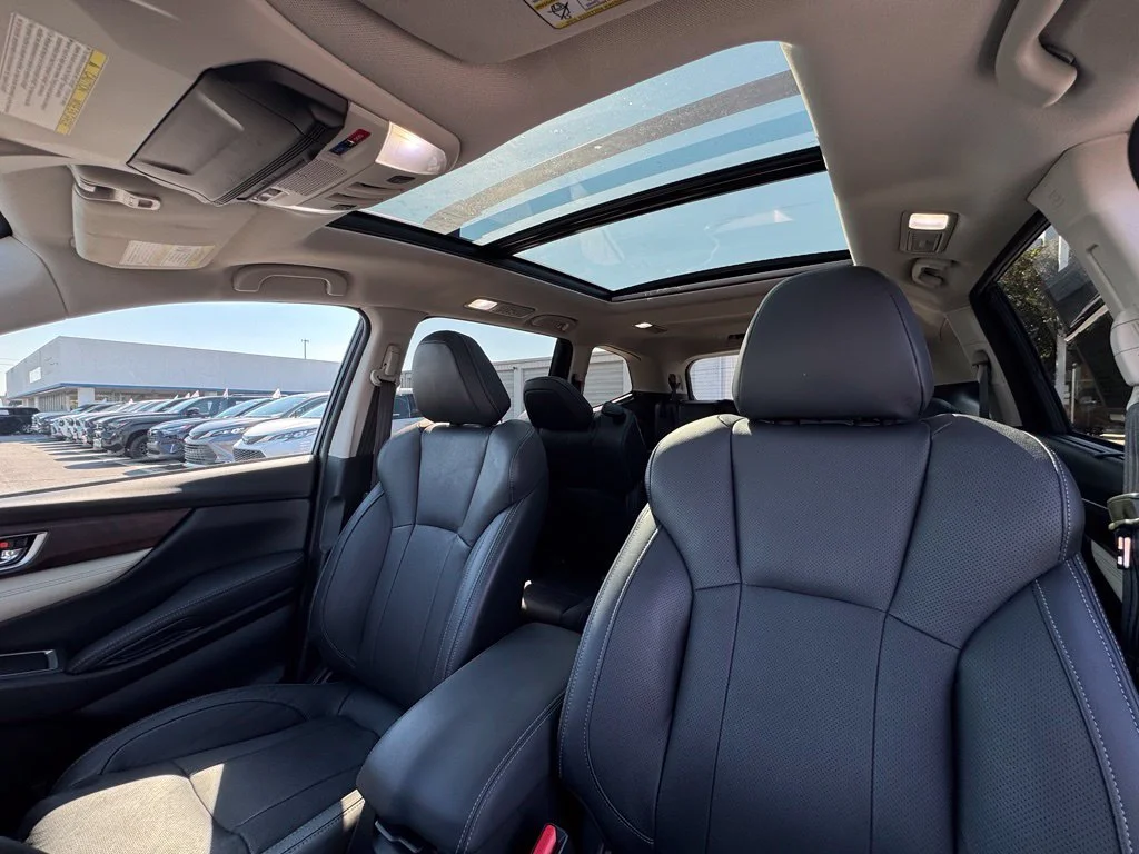 Used 2022 Blue Subaru Touring image 19