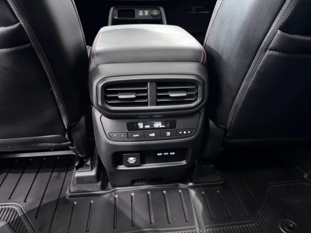 2025 Honda Pilot TrailSport - Photo 29