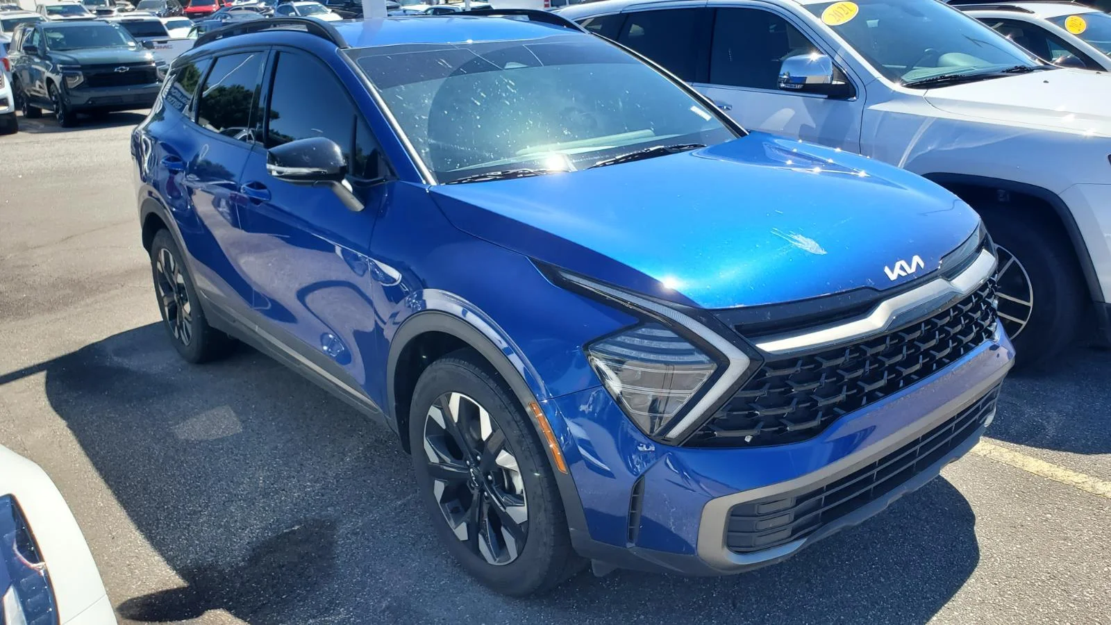Used 2024 Sapphire Blue Kia X-Line image 2