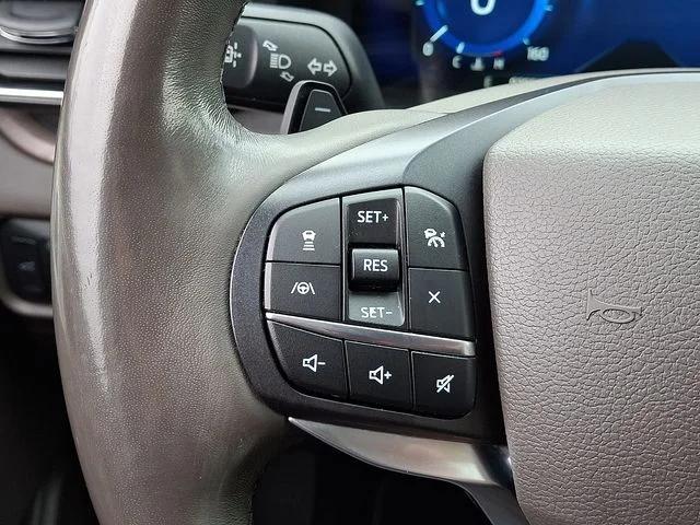 Used 2020 White Ford Platinum image 28