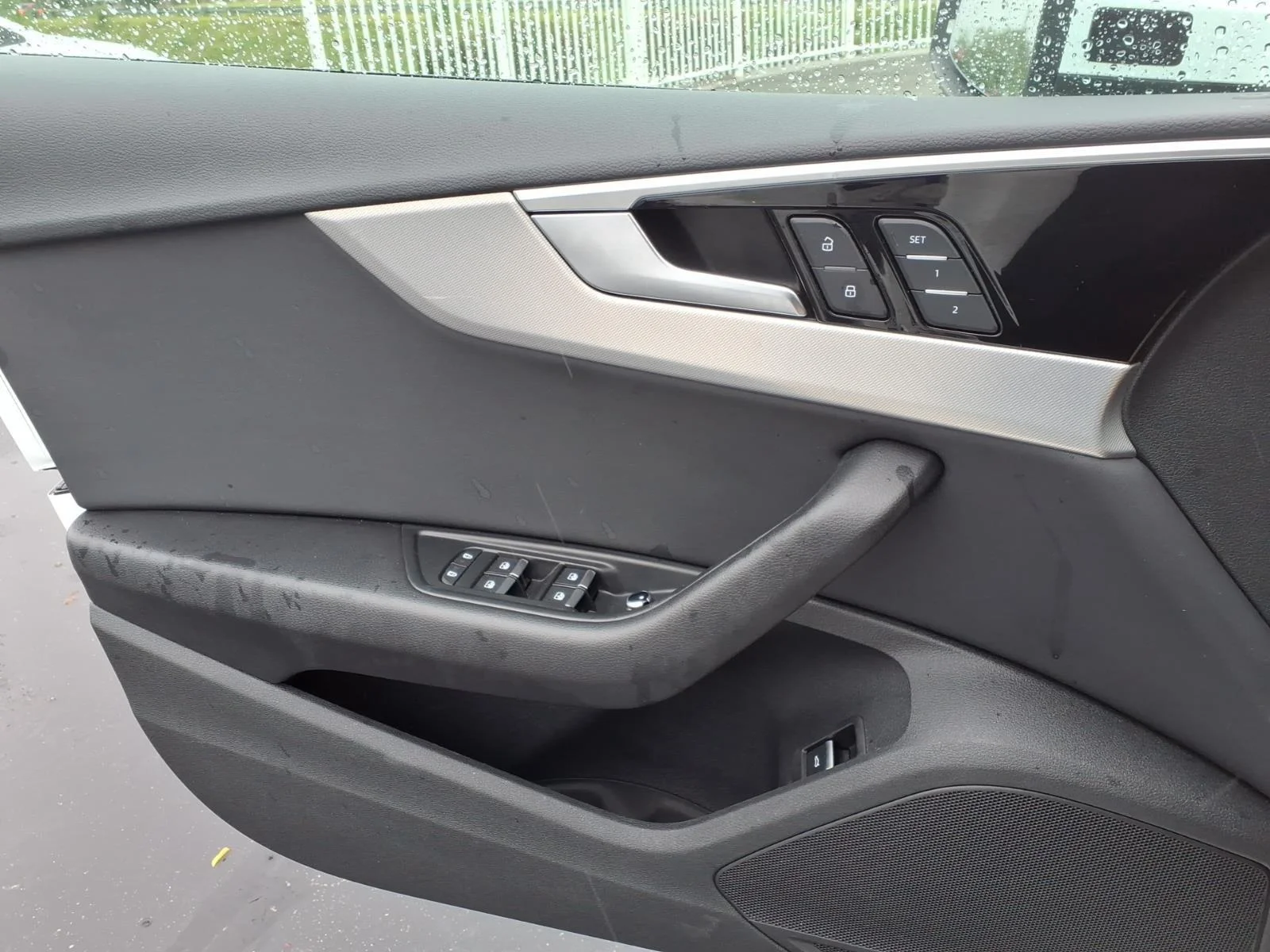 Used 2025  Audi S line Premium image 29