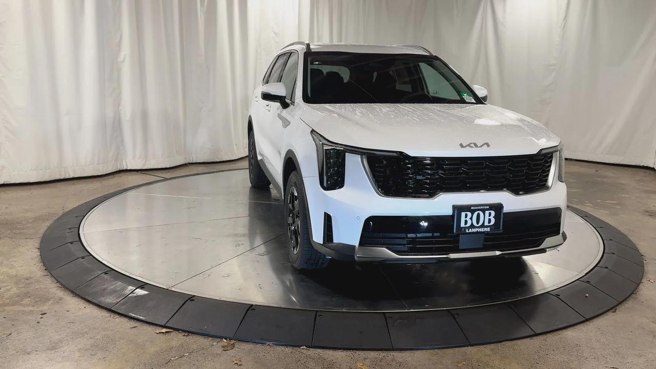 New 2026 White Pearl Kia S image 3