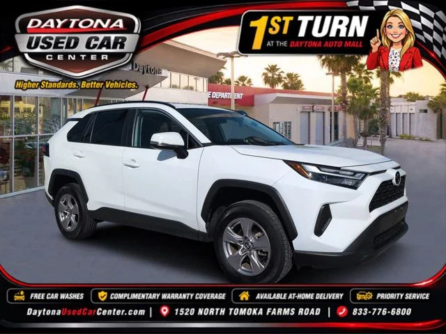 2025 Toyota RAV4 XLE