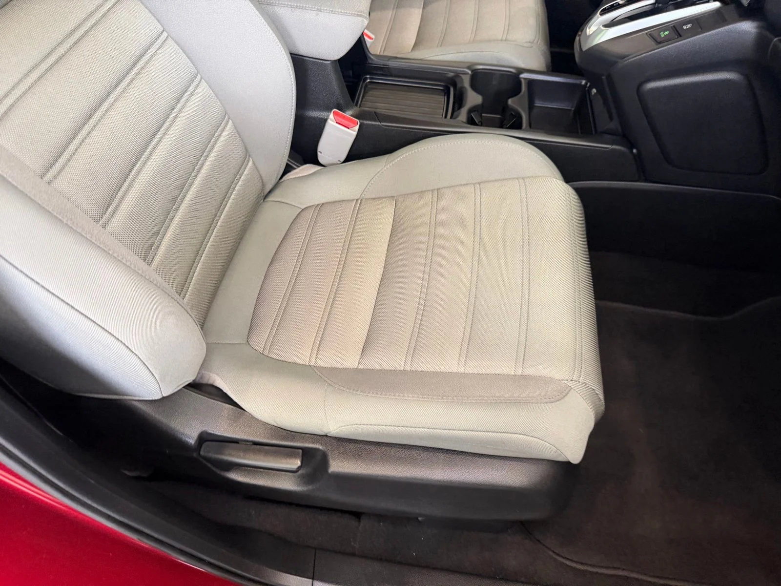 Used 2020 Red Honda LX image 38