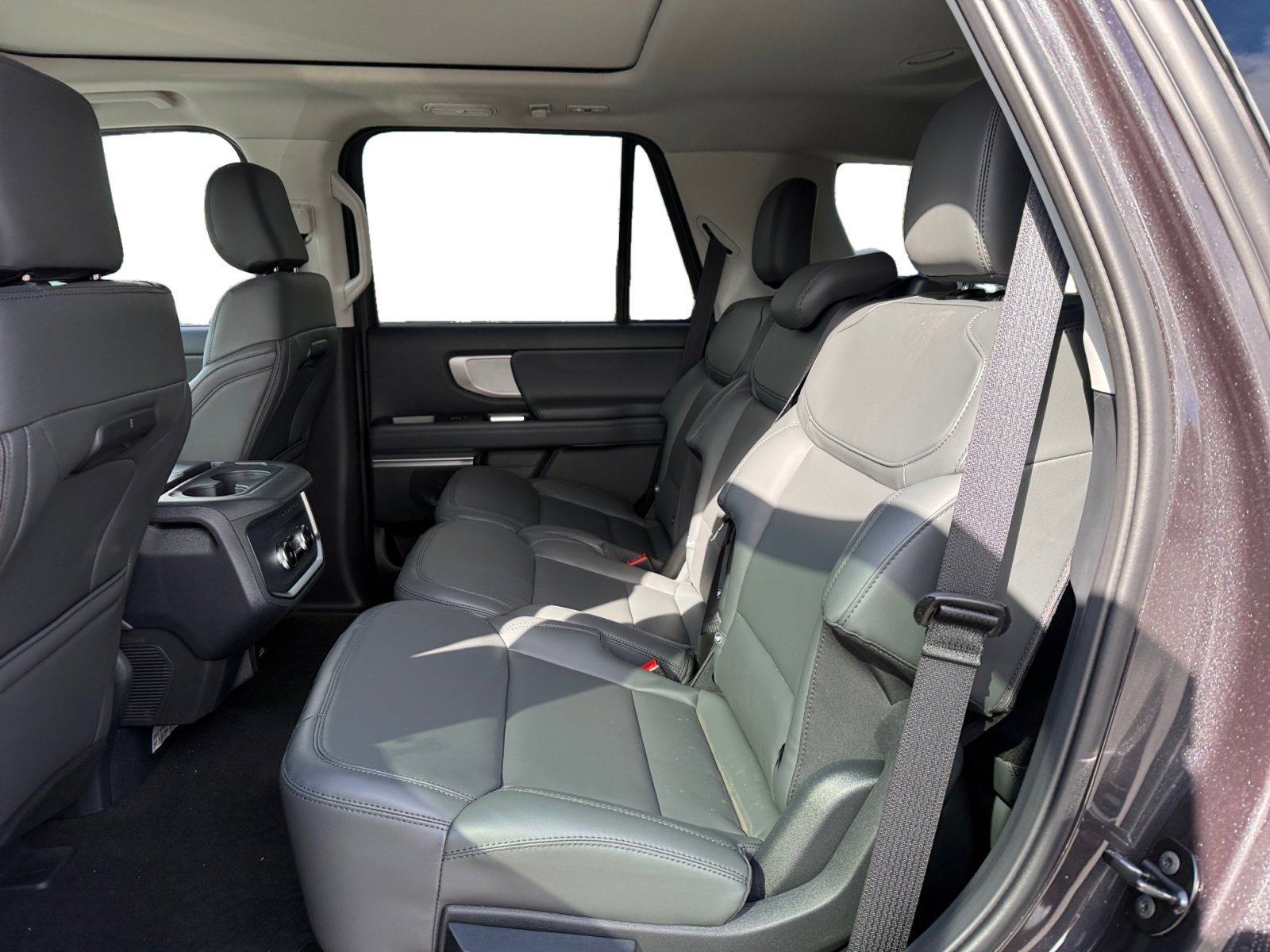 New 2026 Dark Matter Gray Metallic Ford Active image 16