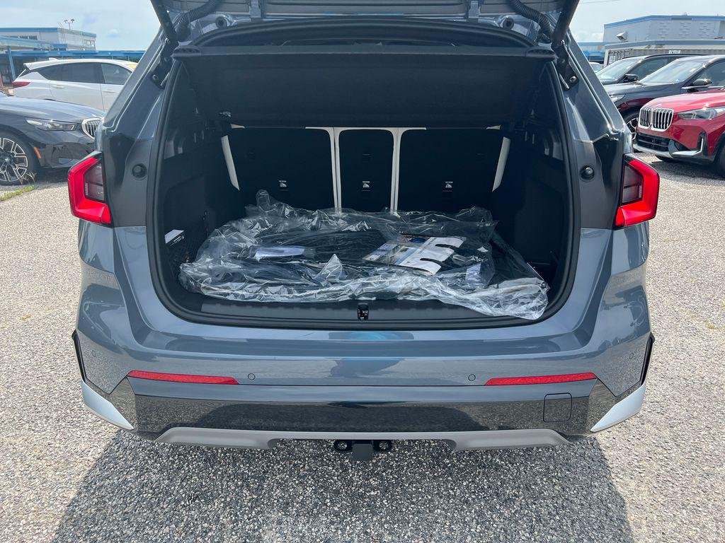 New 2026 Storm Bay Metallic BMW xDrive28i image 26