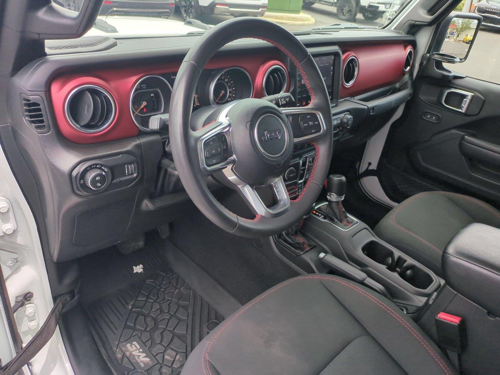 Used 2023 Bright White Clearcoat Jeep Rubicon image 18