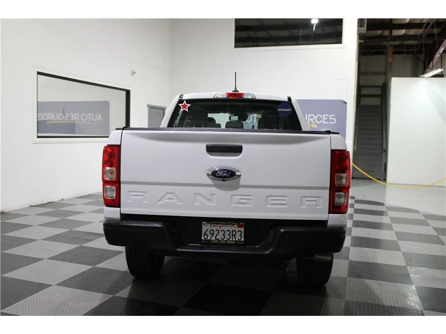 Used 2022 White Ford XL Pickup 4D 5 ft image 5