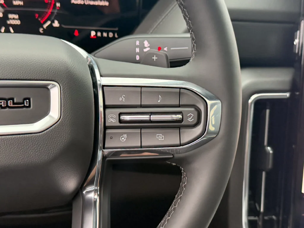 2026 GMC Yukon Denali - Photo 40