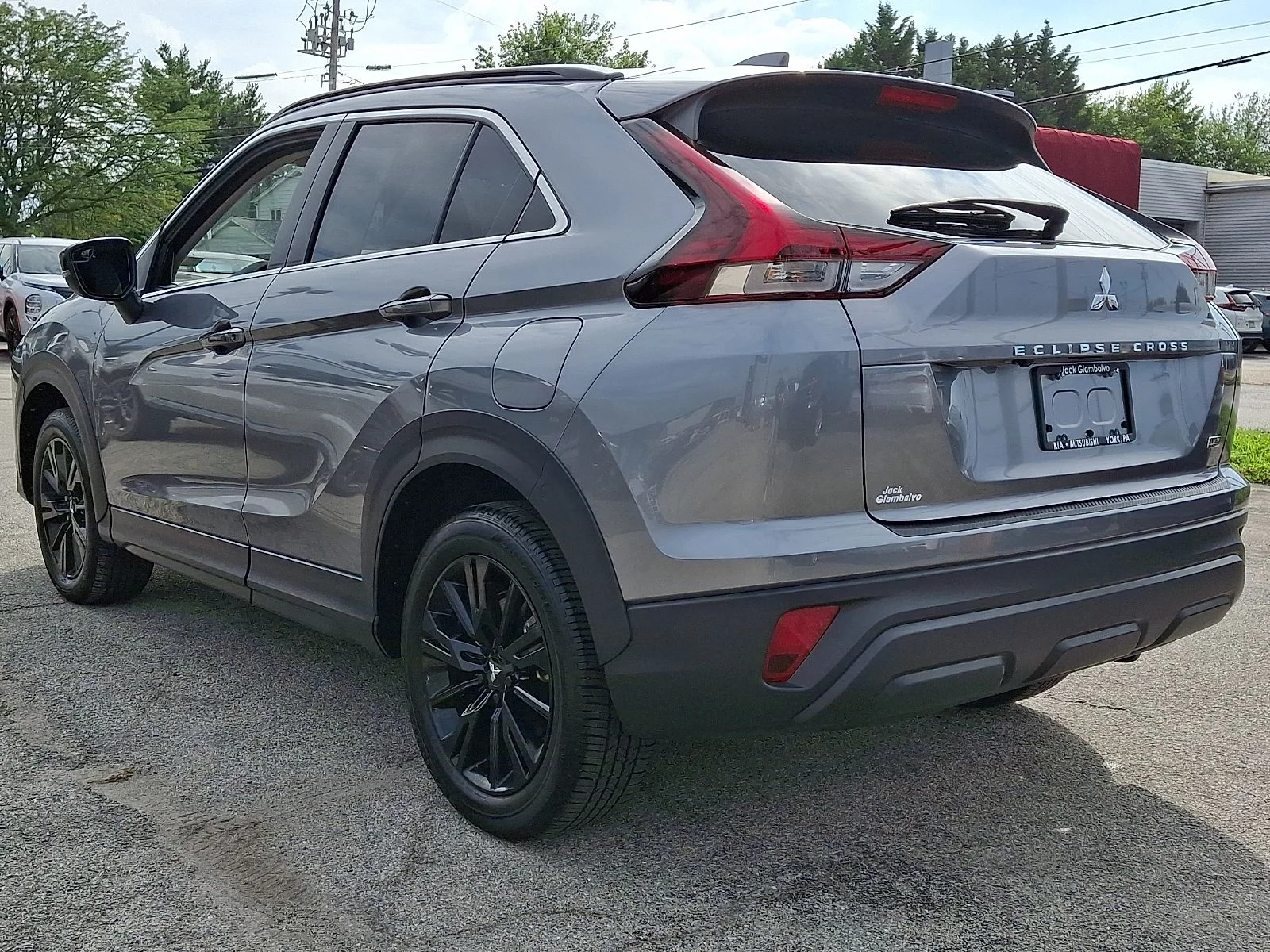 Used 2024 Gray Mitsubishi Black Edition image 4