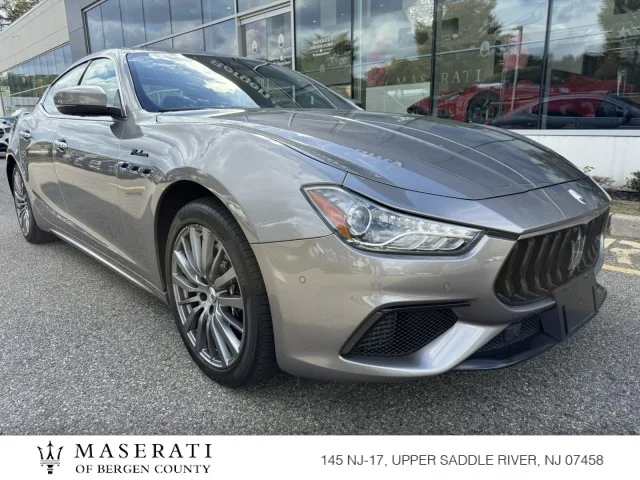 2022 Maserati Ghibli Modena Q4's photo