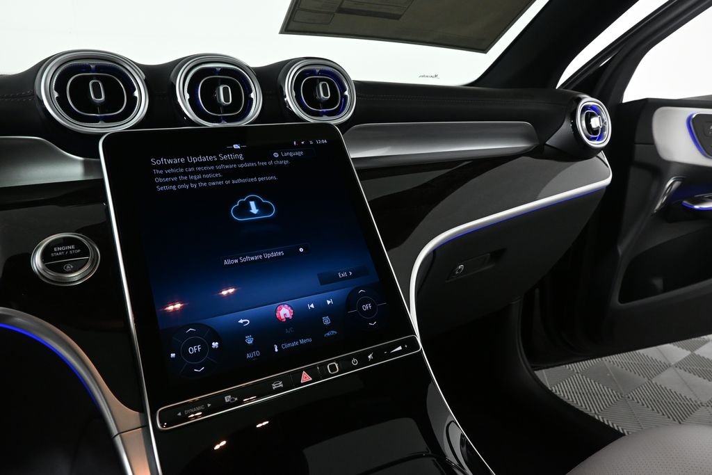 New 2026 Obsidian Black Metallic Mercedes-Benz GLC 300 image 13